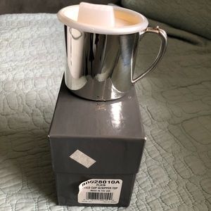 Oneida Brand New in Box Silver Baby Sippy Cup